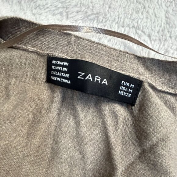 Zara Women Long Taupe Button-Down V-Neck Cardigan Sweater Medium Pockets Casual - Picture 3 of 6